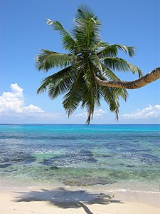 Anse Takamaka-Mahé-Seychelles.jpg