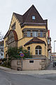 Deutsch: Wohnhaus an der Warmbüchenstraße und Hedwigstraße im Stadtteil Mitte von Hannover. English: Apartment house located at Warmbuechenstrasse and Hedwigstrasse in Mitte district of Hannover, Germany.