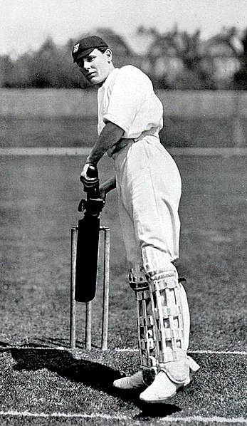 File:Arthur Collins cricketer b1871.jpg