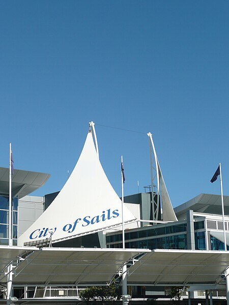 File:Auckland Airport sail.jpg