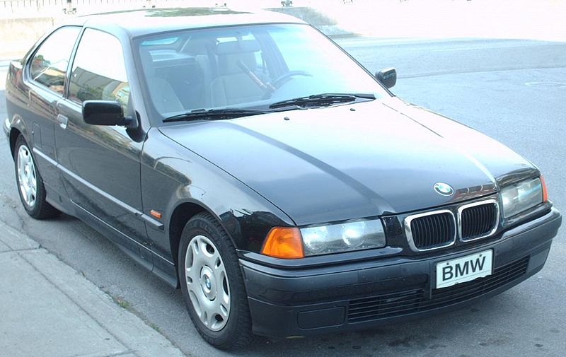 File:BMW E36 Hatchback.jpg