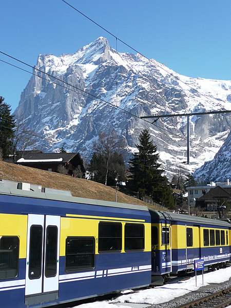 File:Bahnhof Grindelwald - panoramio.jpg