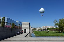 Ballon de Paris @ Parc André Citroën @ Paris (33145680103).jpg