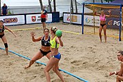 Deutsch: Beachhandball Europameisterschaften 2019 (Beach handball Euro); Tag 3: 4. Juli 2019 – Frauen, Hauptrunde Gruppe II, Ukraine-Italien 2:0 (20:16, 20:16) English: Beach handball Euro; Day 3: 4 July 2019 – Women Main Round Group II – Ukraine-Italy 2:0 (20:16, 20:16)