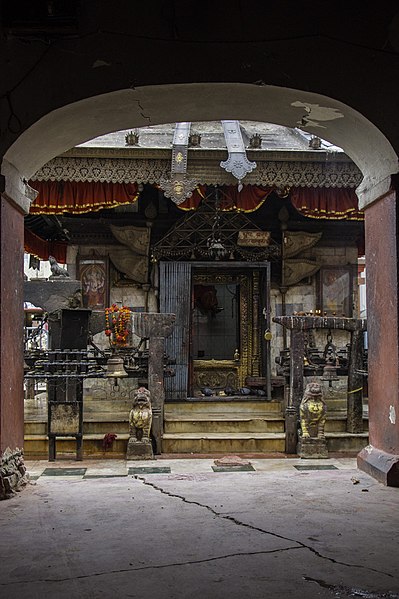 File:Bhatbhateni Temple Kathmandu-IMG 4961.jpg