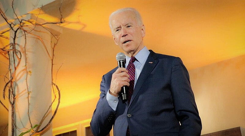 File:Biden Bel Air Event--8 - 49628171852.jpg