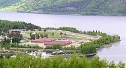 Gjøvik: Geografi, Historie, Samfunn