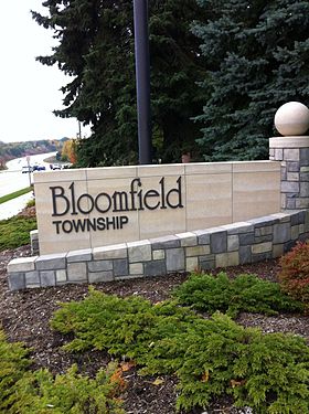 Bloomfield Township Welcome sign.JPG