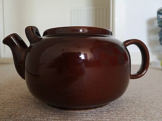 <span class="mw-page-title-main">Brown Betty (teapot)</span>