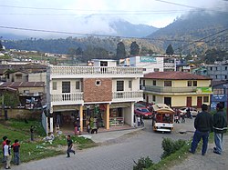 Кантель на шоссе Кецальтенанго - Ретальуэу