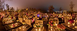 Miniatura para Cementerio de la Santa Cruz (Gniezno)