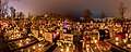 Celebración de Todos los Santos, cementerio de la Santa Cruz, Gniezno, Polonia, 2017-11-01, DD 19-30 PAN HDR.jpg