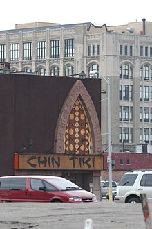 Ristorante Chin-tiki chiuso nel Michigan (2006)