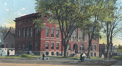 City Hall and Opera House in 1905