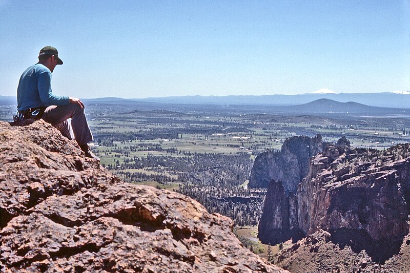 File:Climber's View-Smith Rock SP-1.jpg