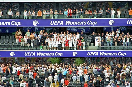 Tập tin:Coba-arena-uefa-women-1.ffc-2008.jpg