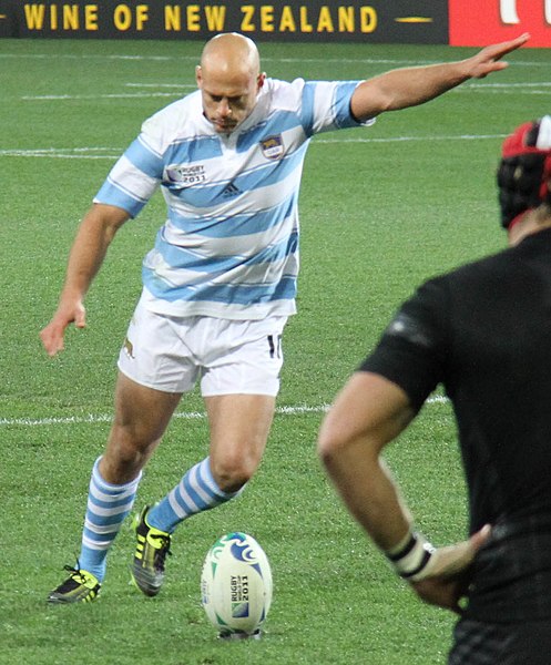 Contepomi taking a kick v England during the 2011 Rugby World Cup