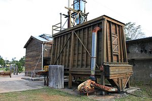 Cooroy Lower Mill Site Kiln (2009).jpg