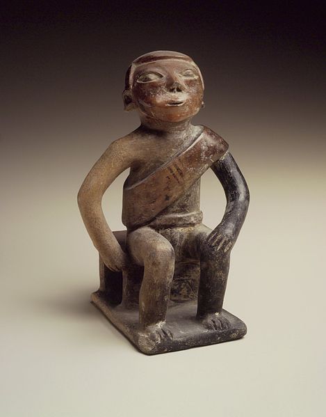 File:Coquero (Figure Chewing Coca), 850-1500 C.E..jpg