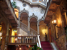 Staircase Danielli Hotel in Venice.jpg