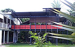 A high level corridor deck in the backyard of a suburban house in Australia Deck-roof.jpg