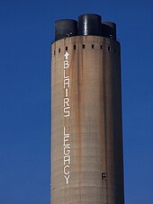 A 2006 Greenpeace Protest Didcot Power Station - Greenpeace Protest.jpg