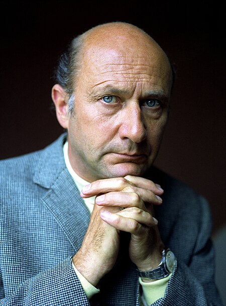 Fail:Donald Pleasence Allan Warren edit.jpg