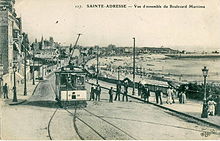 The tramway on the Boulevard Maritime in Sainte-Adresse. ELD 117 - SAINTE-ADRESSE - Vue d'ensemble du Boulevard Maritime.JPG