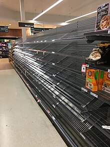 Empty supermarket bread aisle in Wagga Wagga, New South Wales Empty bread aisle at Woolworths in the Wagga Wagga Marketplace in March 2020.jpg
