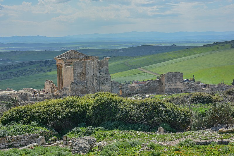 File:Enceinte du Capitole.jpg