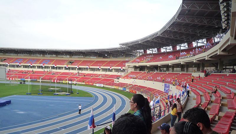 File:Estadio Rommel Fernández2010.jpg