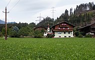 Feld, vista del pueblo con la iglesia