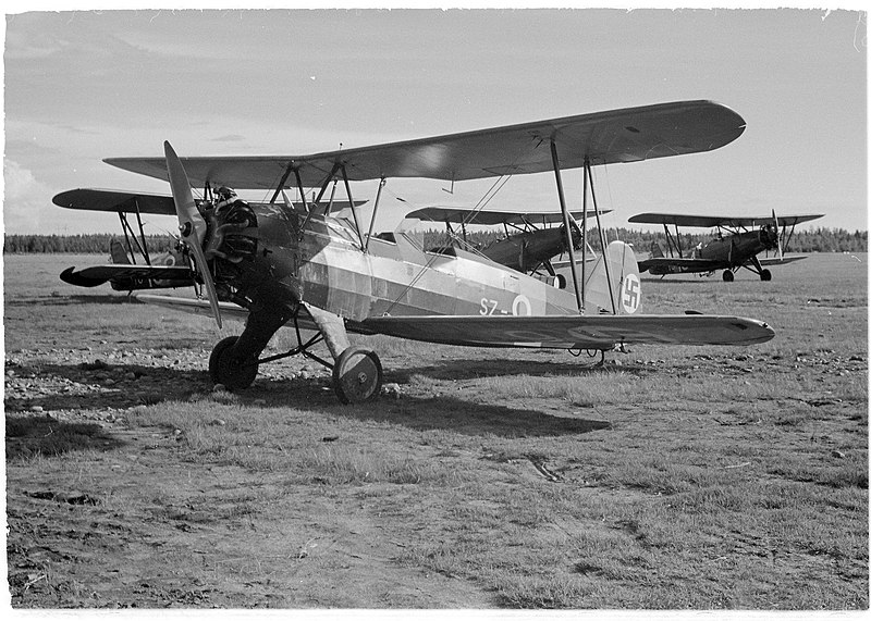 File:Focke-Wulf Fw 44 (SA-kuva 132334).jpg
