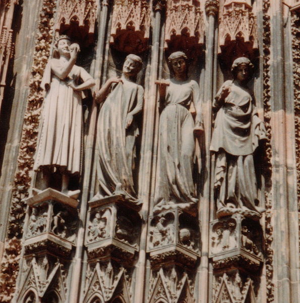 File:France Strasbourg Cathedral Foolish virgins and tempter.jpg