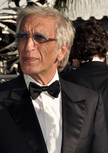 File:Gérard Darmon Cannes 2011.jpg