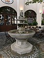 wikimedia_commons=File:GER — BY – Oberbayern — München — Stadtbezirk Au-Haidhausen — Lilienstraße 51 (Wirtshaus in der Au, “Paulaner-Brunnen”) 2020.JPG