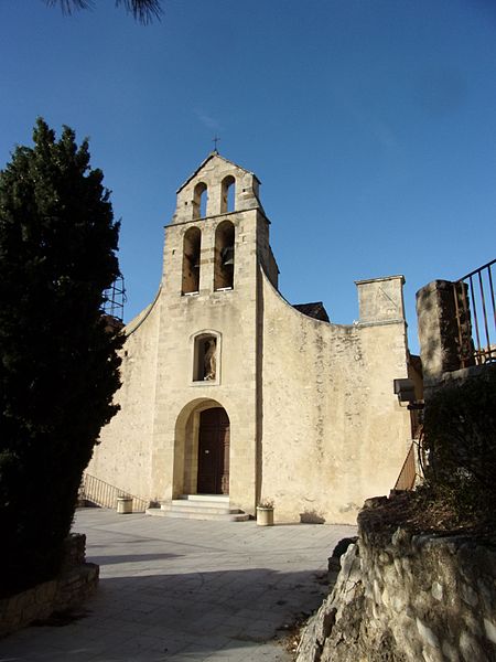 File:Gigondas - église 1.JPG