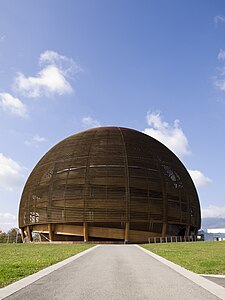 Globo de Ciencia e Innovación, Cern.jpg