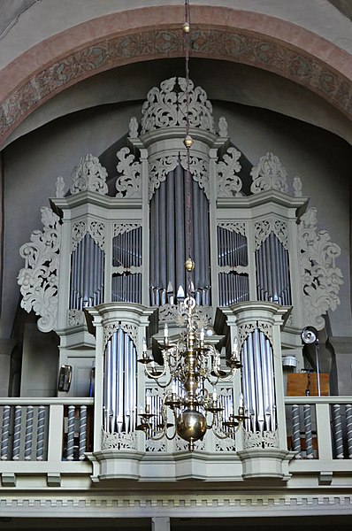 File:Goslar Frankenberger Kirche Orgel (01).jpg