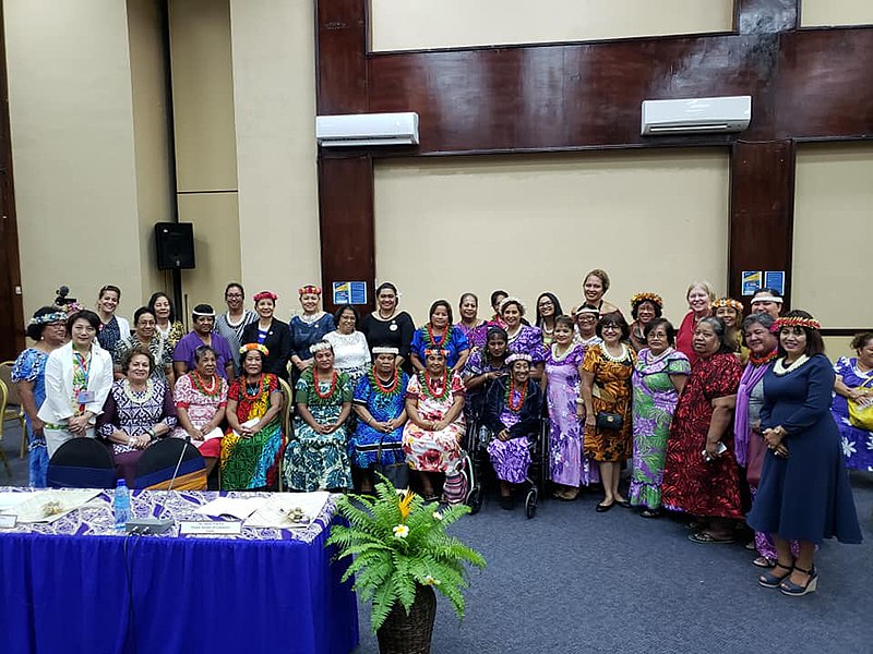 File:Group picture at Pacific Women's Leadership Coalition, 2019.jpg