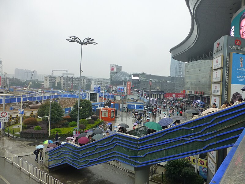 File:Guanggu Circle - construction - P1530178.JPG