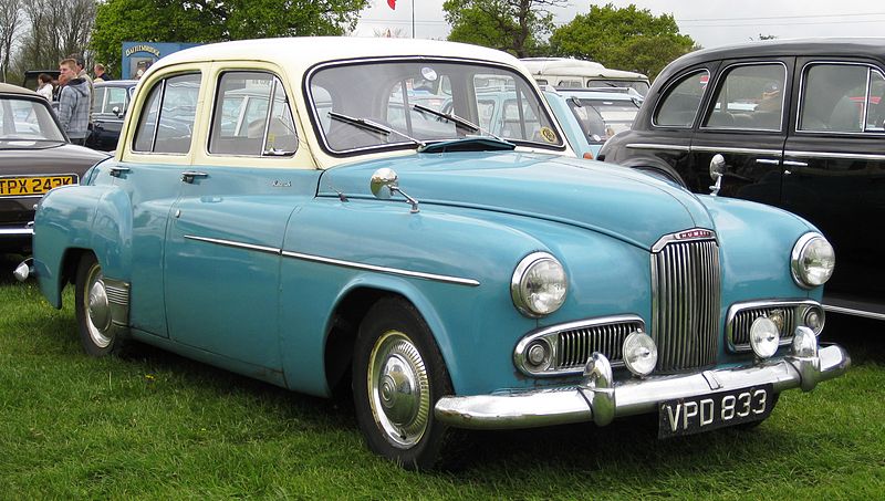 File:Humber Hawk ca 1955.JPG