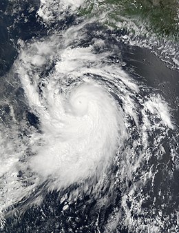 Uragano Elida 24 julio 2002.jpg