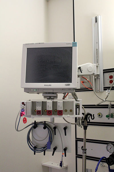 File:ICU Monitor (front).jpg