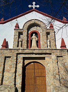 Iglesia de Nuestra Señora del Rosario, Dehesas Viejas 02.jpg