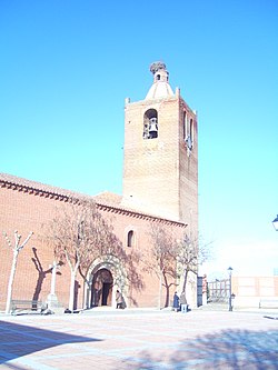 Iglesia de San Pedro (Paradinas de San Juan, Salamanca).jpg