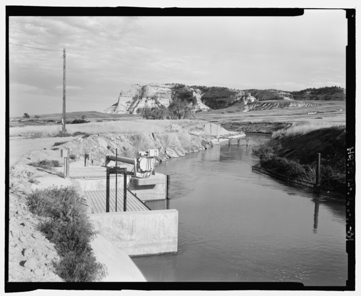 File:Irrigation Canal within monument boundary. View SE. - Scotts Bluff Summit Road, Gering, Scotts Bluff County, NE HAER NE-11-31.tif