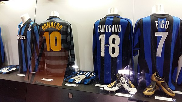 Zamorano's Inter Milan jersey (one plus eight) next to Ronaldo (number 10) and Figo (seven) in the San Siro museum