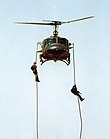 Abseil-Vorführung des deutschen KSK auf der ILA Berlin (2000)