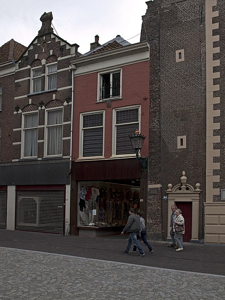 File:Kampen Oudestraat144.jpg